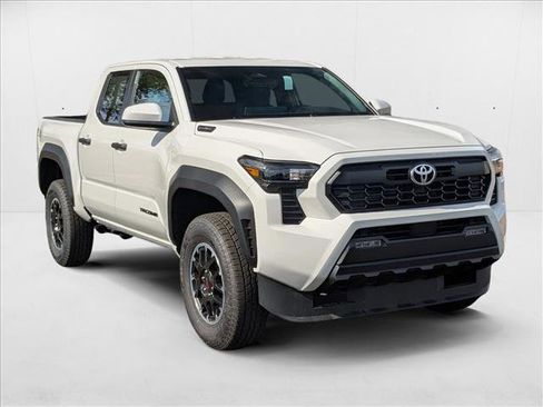 New 2025 Toyota Tacoma TRD Off-Road image 7