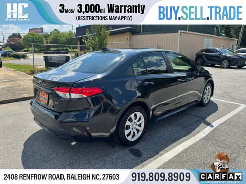 Used 2022 Toyota Corolla LE FWD image 5