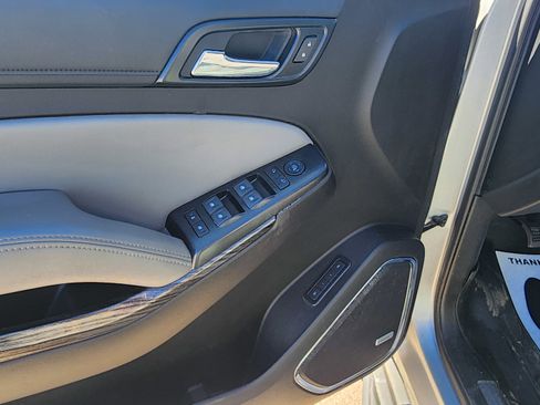Used 2020 Chevrolet Tahoe LT image 11