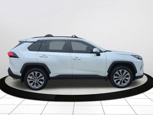 Used 2024 Toyota RAV4 XLE Premium FWD image 2