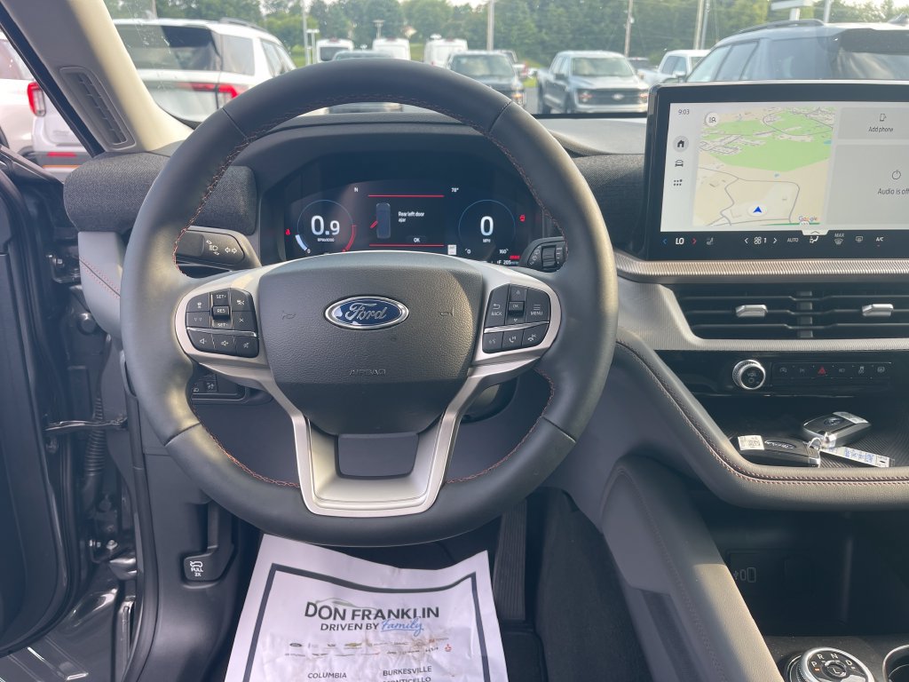 New 2026 Ford Explorer Active w/ Active Comfort Package RWD image 17