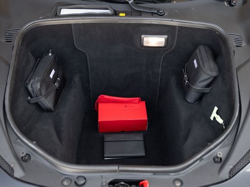 Used 2012 Ferrari 458 Spider RWD image 77