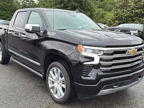 New 2026 Chevrolet Silverado 1500 High Country AWD/4WD image 3