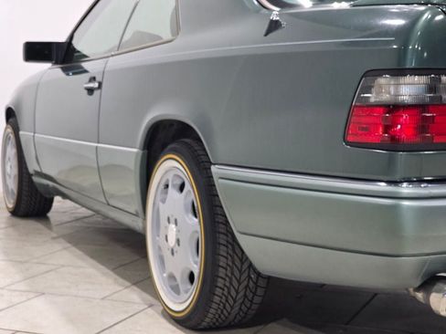 Used 1994 Mercedes-Benz E 320 Coupe image 27