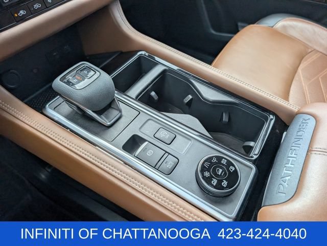 Used 2023 Nissan Pathfinder Platinum w/ Cargo Package AWD/4WD image 19