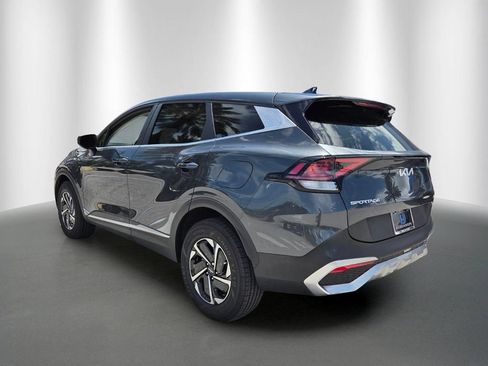 Used 2023 Kia Sportage LX AWD/4WD image 5