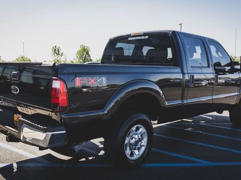 Used 2016 Ford F250 XL w/ XL Appearance Package AWD/4WD image 28