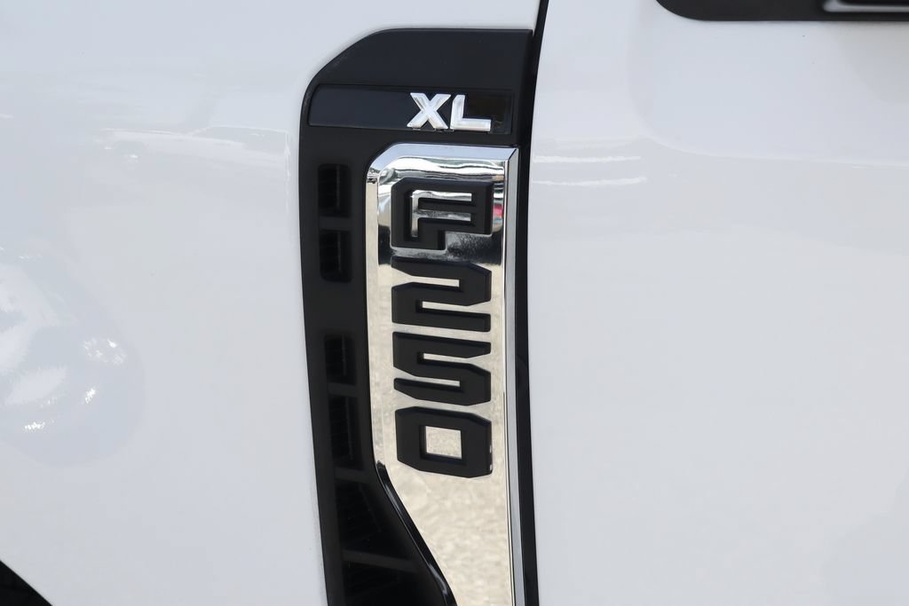 Used 2024 Ford F250 XL w/ XL Chrome Package RWD image 52