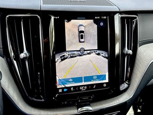 Used 2025 Volvo XC60 T8 Ultra w/ Protection Package Premier AWD/4WD image 26