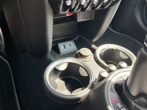 Used 2015 MINI Cooper S FWD image 34
