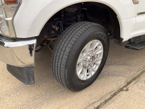 Certified 2021 Ford F250 XLT AWD/4WD image 21