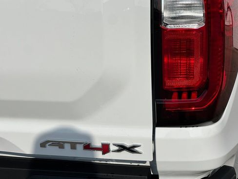 New 2026 GMC Canyon AT4X w/ AT4X AEV Edition image 21