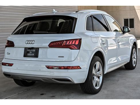 Used 2019 Audi Q5 Prestige w/ Prestige Package AWD/4WD image 8
