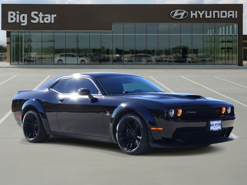 Used 2023 Dodge Challenger R/T Scat Pack image 6