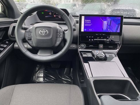 Used 2023 Toyota bZ4X AWD image 13