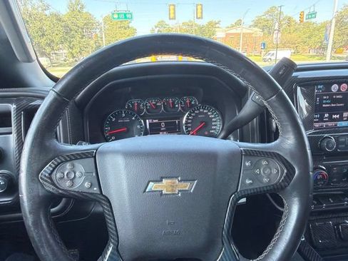 Used 2018 Chevrolet Silverado 1500 LTZ Z71 w/ LTZ Plus Package AWD/4WD image 11