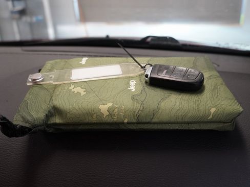 Used 2020 Jeep Grand Cherokee Limited w/ Premium Lighting Group image 38