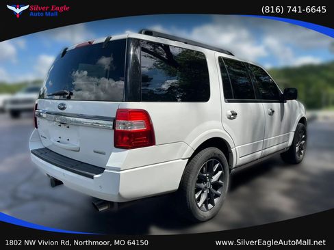 Used 2017 Ford Expedition Limited w/ Equipment Group 301A RWD image 5