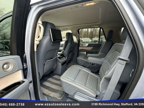 Used 2019 Lincoln Navigator Black Label w/ Cargo Package image 12