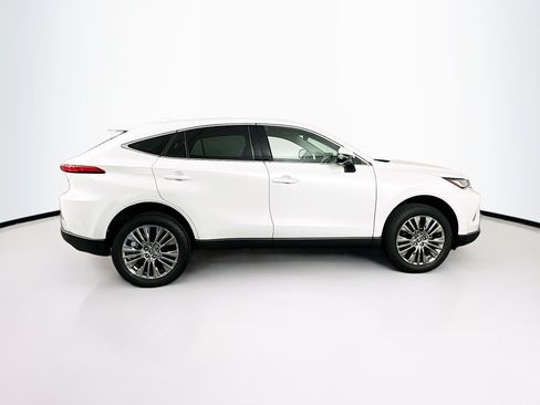 Used 2024 Toyota Venza Limited AWD/4WD image 10