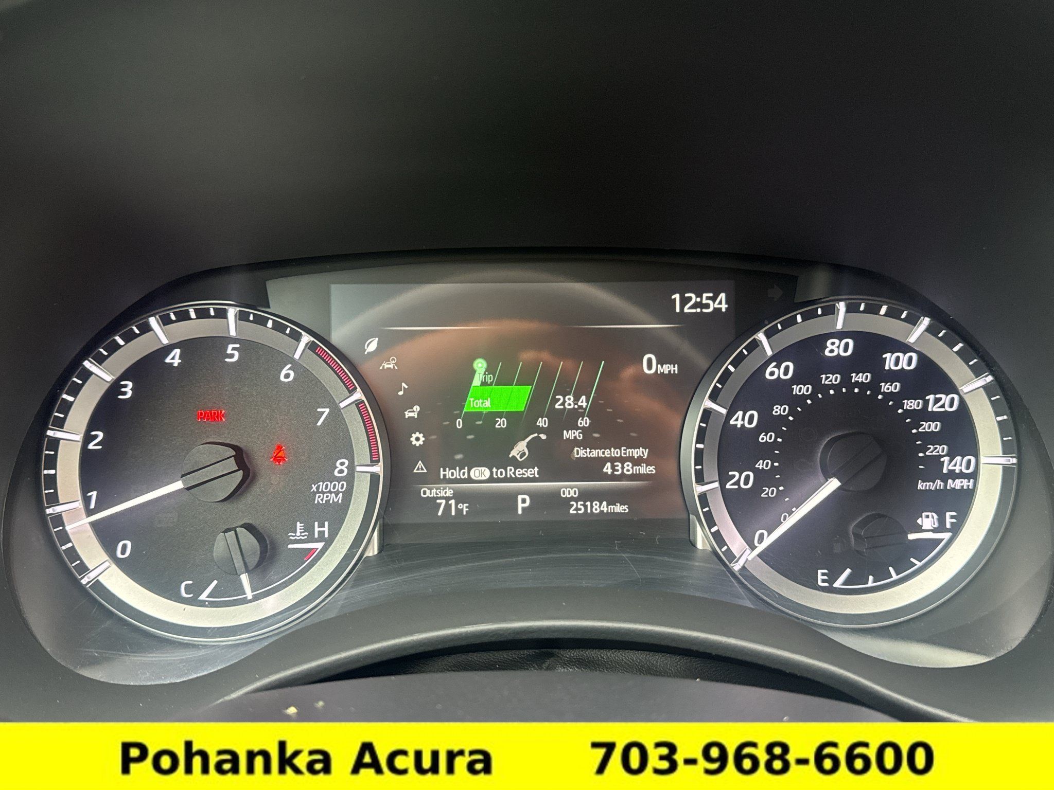 Used 2024 Toyota Highlander XLE AWD/4WD image 9