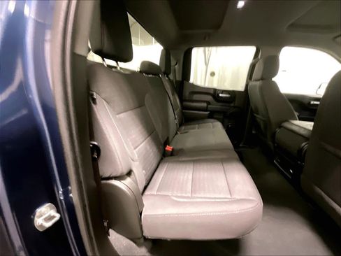 Used 2022 Chevrolet Silverado 1500 Custom image 16