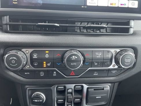 New 2026 Jeep Wrangler Unlimited Sport AWD/4WD image 28