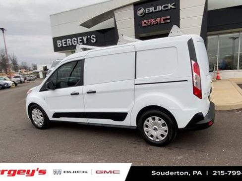 Used 2019 Ford Transit Connect XLT image 7