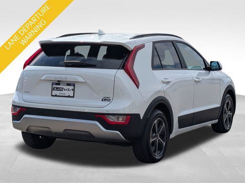 Certified 2023 Kia Niro EX w/ EX Cold Weather Package FWD image 6