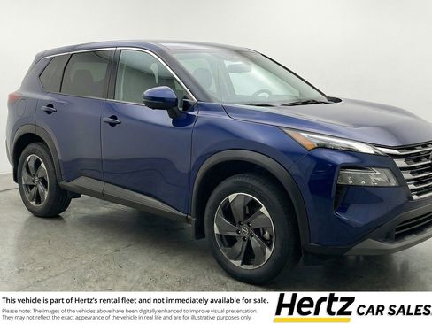 Used 2025 Nissan Rogue SV FWD image 1