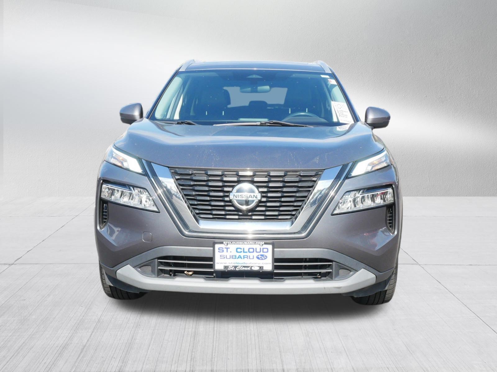 Used 2021 Nissan Rogue SV w/ Premium Package AWD/4WD image 2