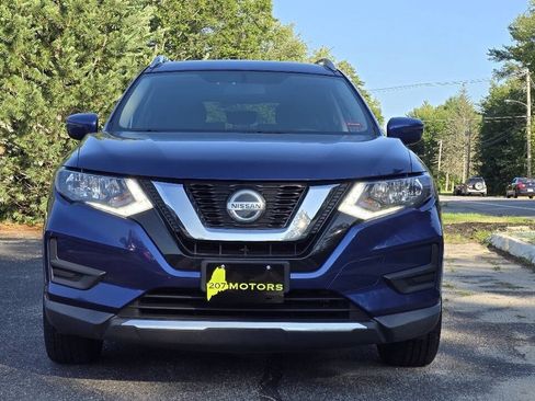 Used 2018 Nissan Rogue SV AWD/4WD image 3