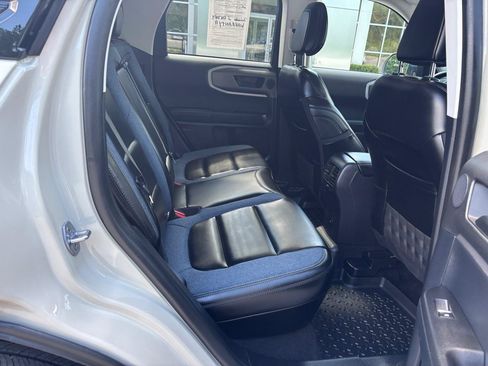 Used 2025 Ford Bronco Sport Outer Banks w/ Outer Banks Tech Package+ AWD/4WD image 12