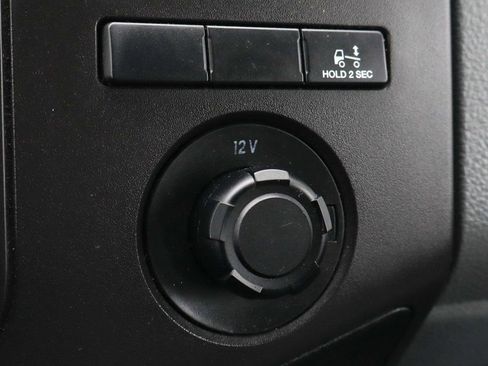 Used 2016 Ford F650 2WD Crew Cab Super Duty image 35