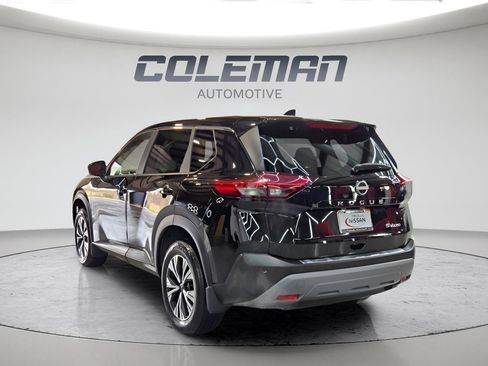 Certified 2023 Nissan Rogue SV AWD/4WD image 6