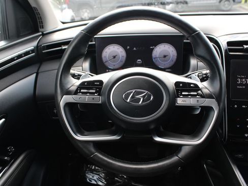 Used 2024 Hyundai Tucson Limited AWD/4WD image 23