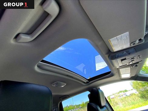 Used 2021 Toyota Tundra Limited w/ Limited Premium Package AWD/4WD image 14