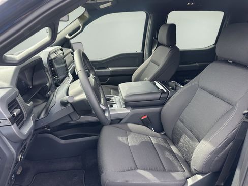 New 2026 Ford F150 XLT w/ Equipment Group 302A MID image 9