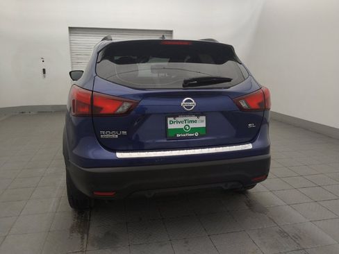 Used 2019 Nissan Rogue Sport SL FWD image 6