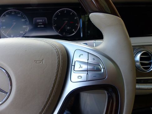 Used 2016 Mercedes-Benz S 550 4MATIC Sedan image 23