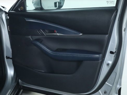 Used 2020 MAZDA CX-30 AWD w/ Select Package image 33