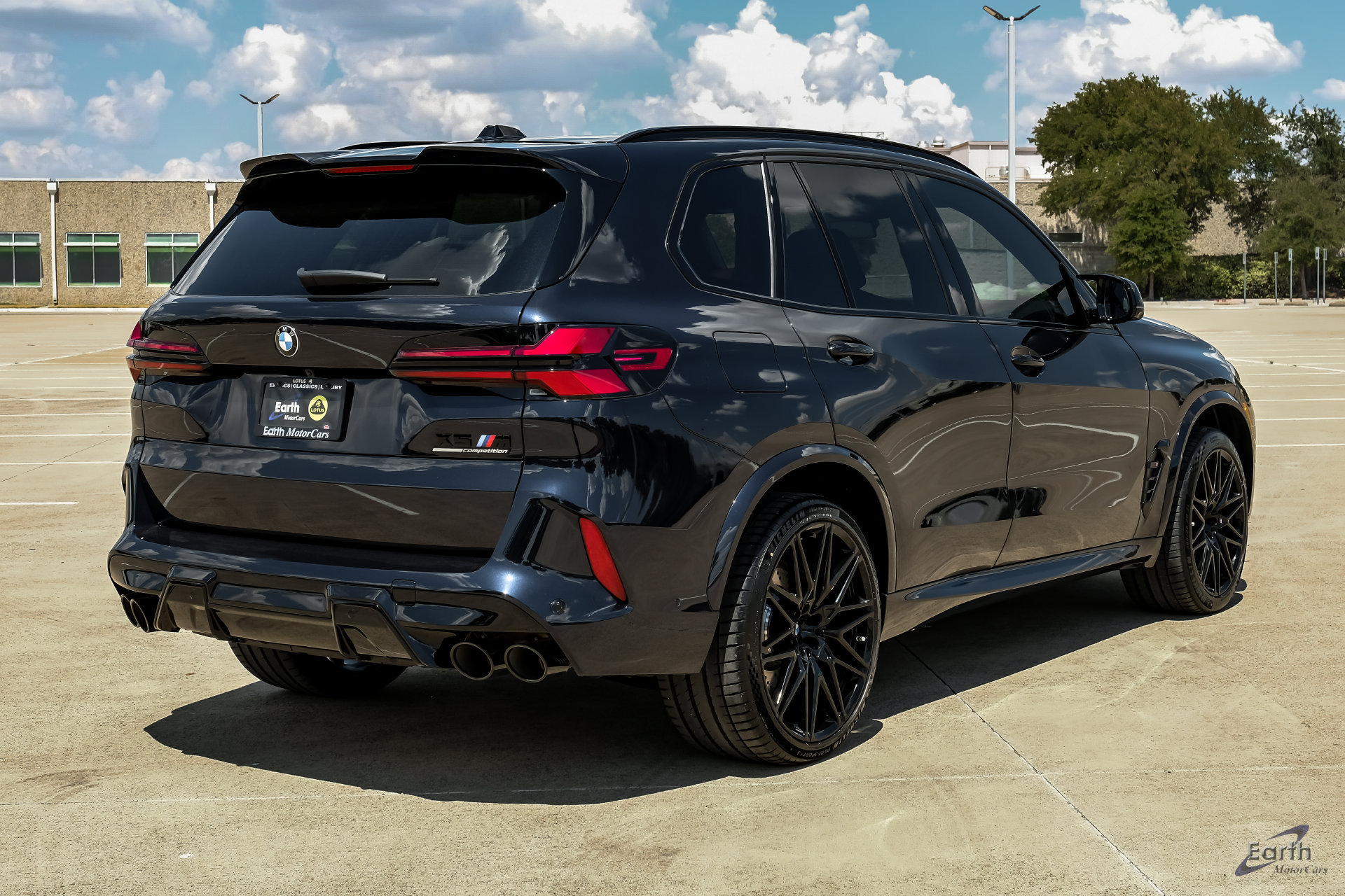 Used 2026 BMW X5 M Competition w/ Executive Package AWD/4WD image 16