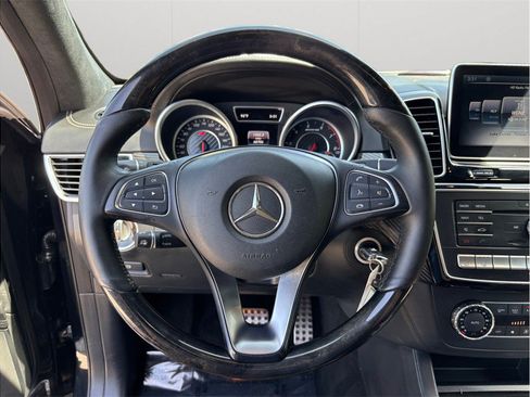 Used 2016 Mercedes-Benz GLE 63 AMG 4MATIC image 28