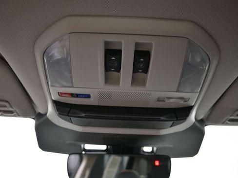 Used 2023 Subaru Ascent Onyx Edition Limited image 11