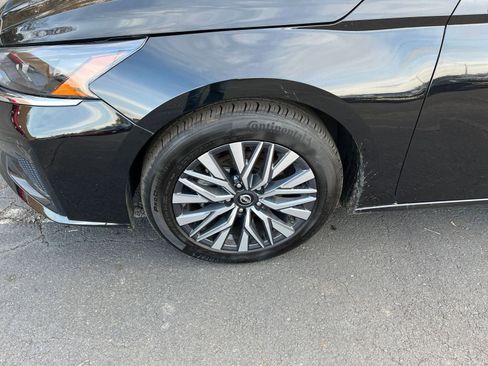 Used 2025 Nissan Altima 2.5 SV image 29