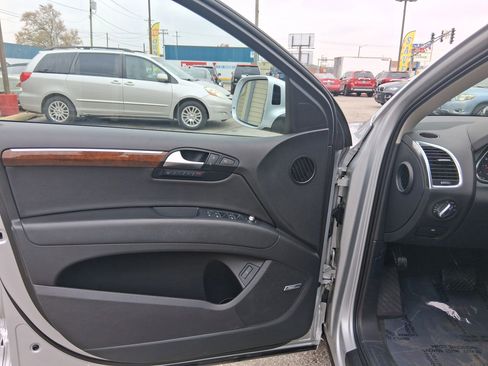 Used 2015 Audi Q7 3.0T Premium Plus w/ Premium Plus Package image 12