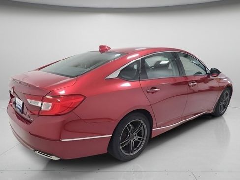 Used 2019 Honda Accord Touring image 12