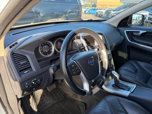 Used 2013 Volvo XC60 T6 image 25