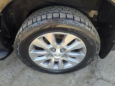 Used 2008 Toyota Sequoia Limited image 35