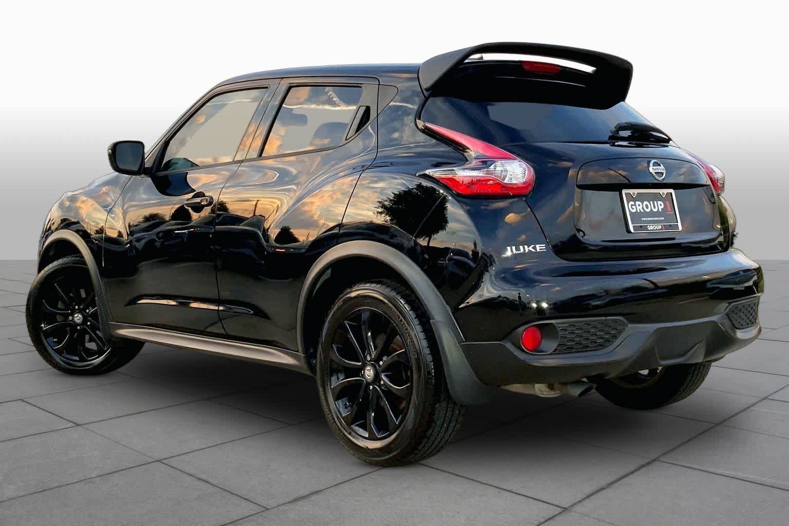 Used 2016 Nissan Juke SV FWD image 12